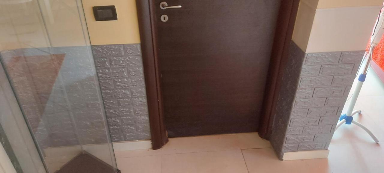 Stanza In Villa Con Giardino Con Box Doccia Idromassaggio Rent A Car Aci Bonaccorsi 외부 사진