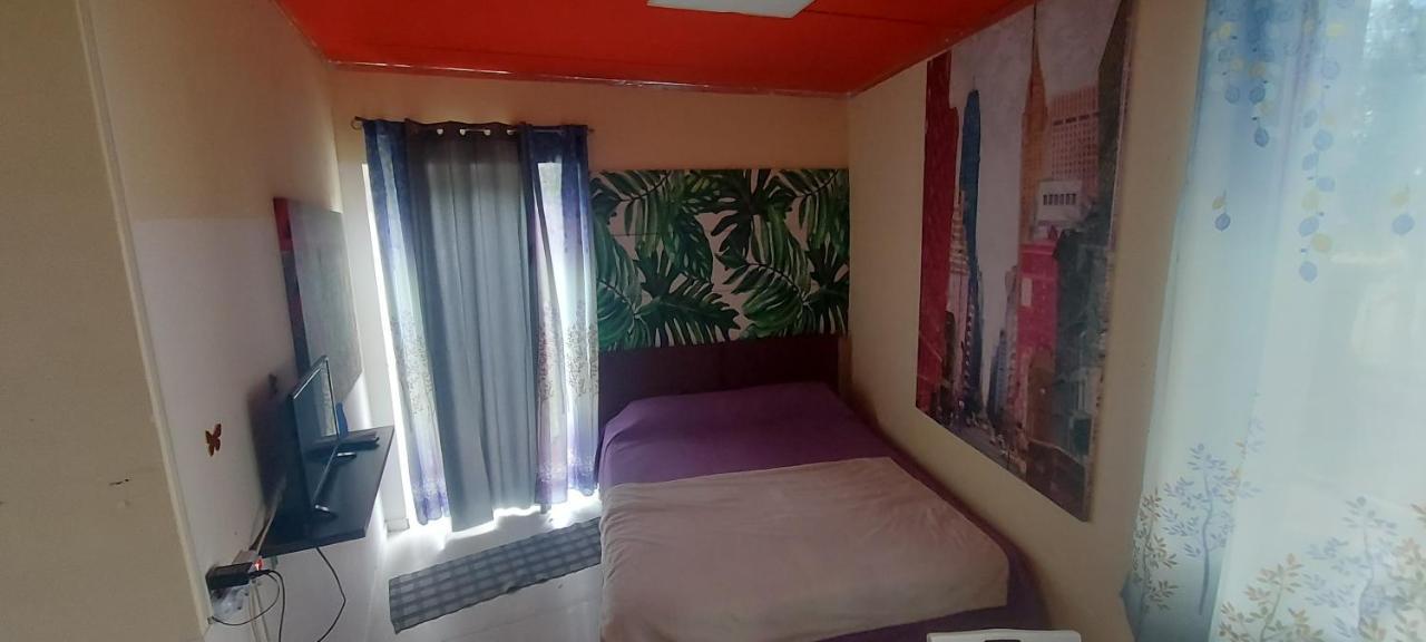 Stanza In Villa Con Giardino Con Box Doccia Idromassaggio Rent A Car Aci Bonaccorsi 외부 사진